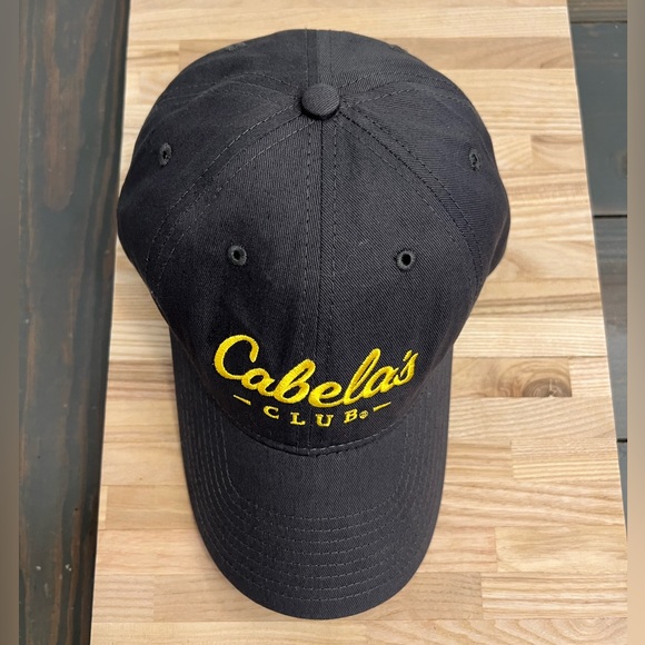 Cabela’s Club NWOT Hat Adjustable Black with Yellow Cabela’s Logo - Picture 2 of 5
